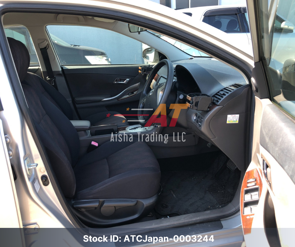 2013 Toyota Premio